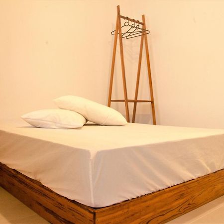 Vila Lorenzi & Apartamentos Ubatuba Buitenkant foto