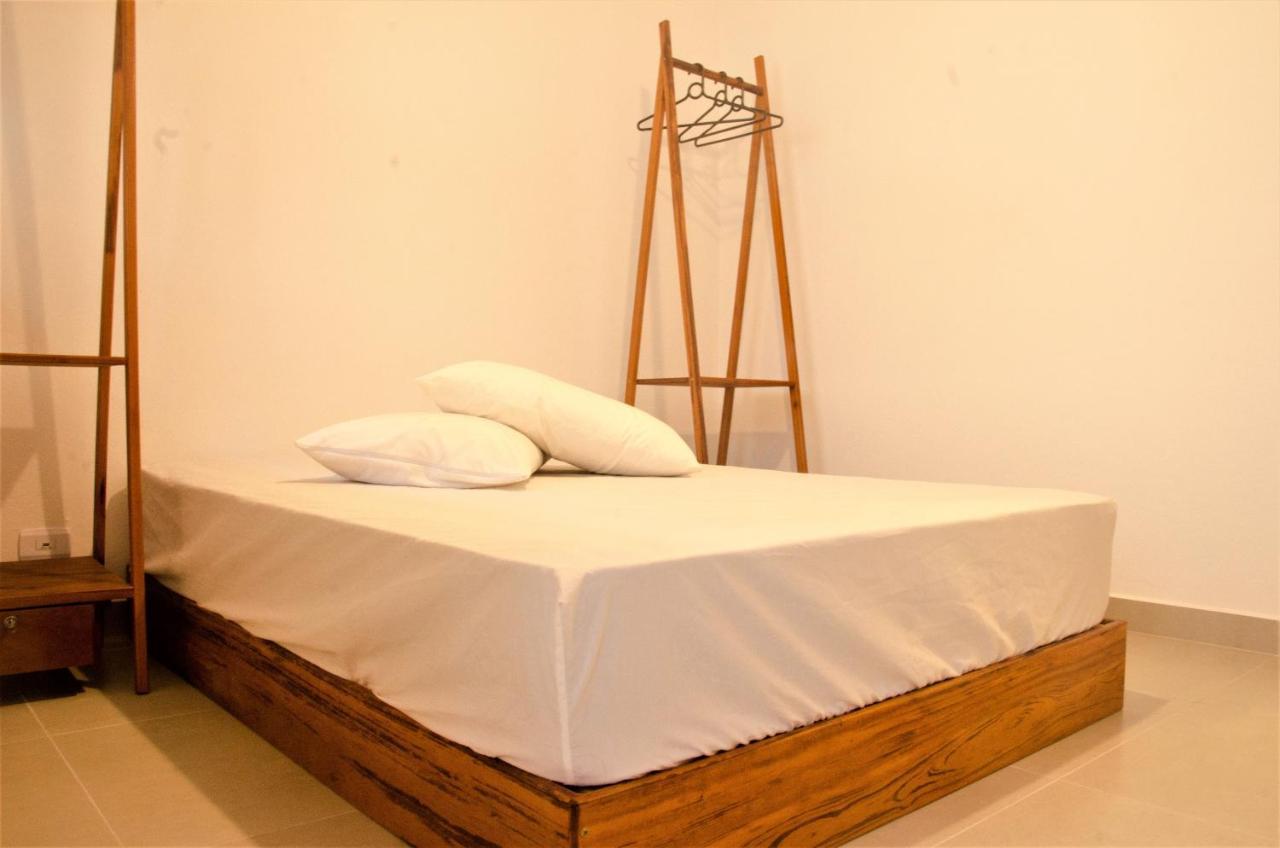 Vila Lorenzi & Apartamentos Ubatuba Buitenkant foto