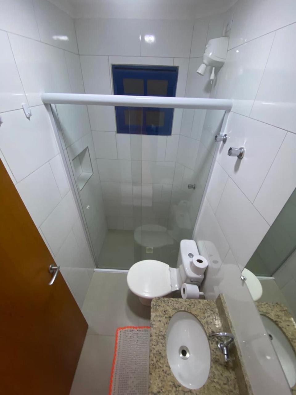 Vila Lorenzi & Apartamentos Ubatuba Buitenkant foto